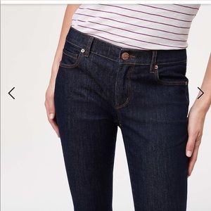 Loft modern skinny dark wash jeans NWT 28 or  6